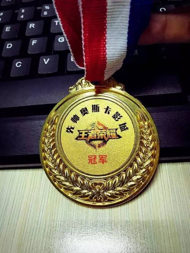 争夺荣誉，球员们为决赛做最后准备