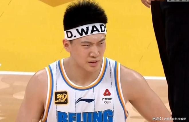北京男篮对阵大连队，全队备战意志坚定(北京男篮对阵大连队,全队备战意志坚定不移)