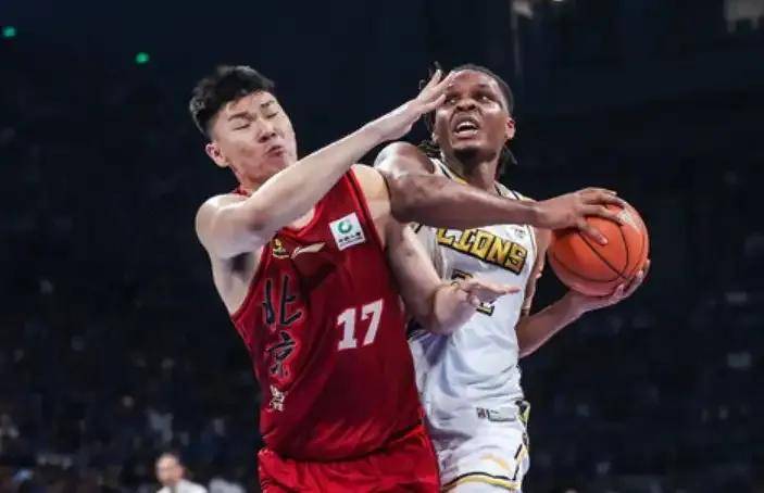 包含塔斯马尼亚联攻防火力全开，防守迎挑战的词条