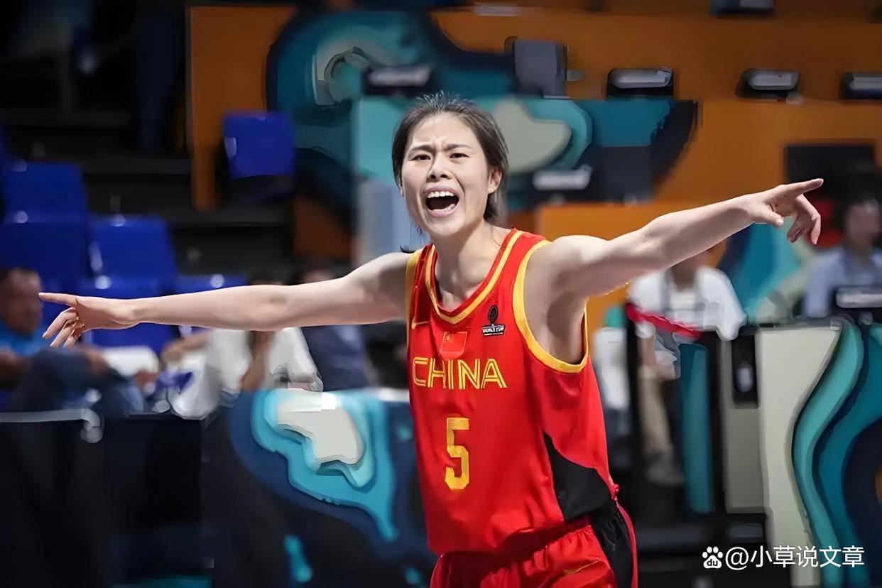 后卫发威！杨氏姐妹合砍20+12王思雨屡秀妙传抢眼